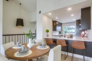 Photo #6: 240001451 Listing