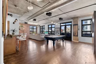 Photo #6: 240001467 Listing 