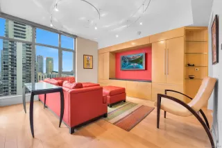 Photo #4: 240001497 Listing