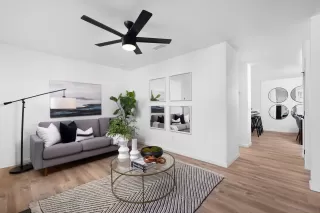 Photo #3: 240001498 Listing