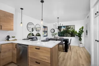 Photo #6: 240001498 Listing