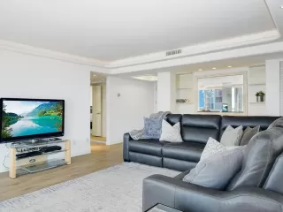 Photo #4: 240001504 Listing 