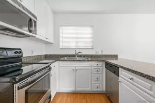 Photo #4: 240001519 Listing