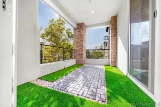 Photo #5: 240001571 Listing