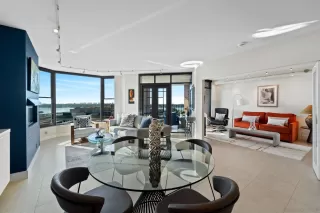 Photo #4: 240001602 Listing 