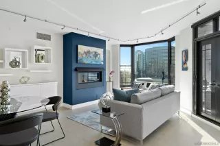 Photo #6: 240001602 Listing 