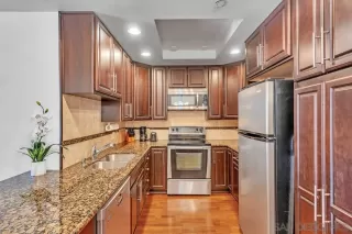 Photo #1: 240001645 Listing