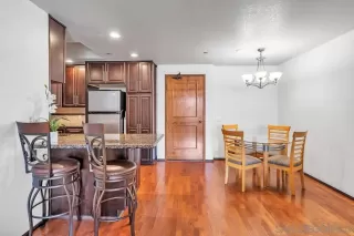 Photo #3: 240001645 Listing