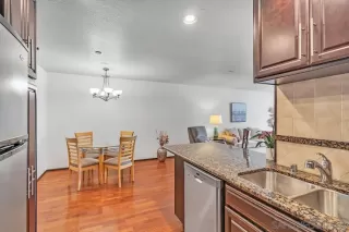 Photo #6: 240001645 Listing