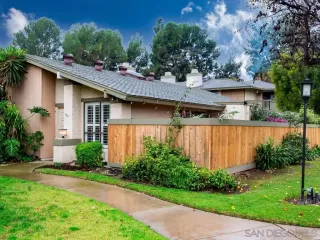 Photo #2: 240001649 Listing 