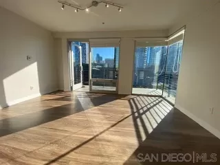 Photo #3: 240001690 Listing