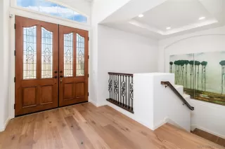 Photo #1: 240001696 Listing