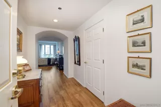 Photo #3: 240001698 Listing