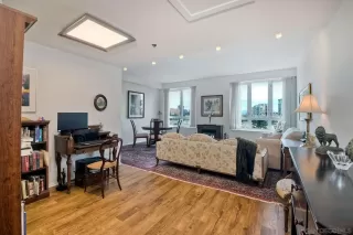 Photo #4: 240001698 Listing