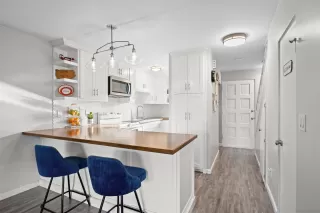 Photo #6: 240001703 Listing