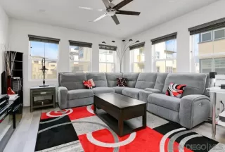 Photo #5: 240001757 Listing