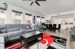 Photo #6: 240001757 Listing