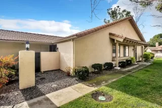 Photo #2: 240001768 Listing 