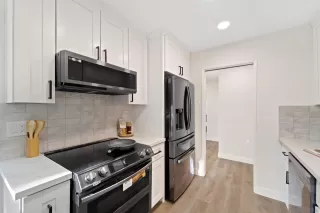 Photo #1: 240001815 Listing