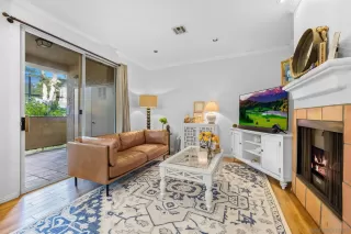 Photo #1: 240001825 Listing 