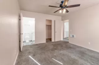 Photo #3: 240001828 Listing