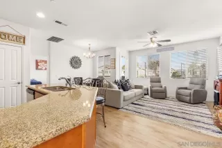 Photo #4: 240001839 Listing 