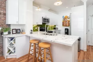 Photo #5: 240001850 Listing