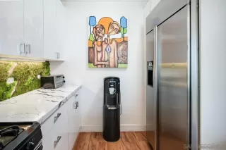 Photo #6: 240001850 Listing