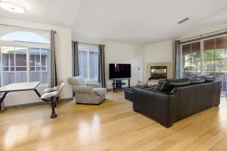 Photo #2: 240001865 Listing