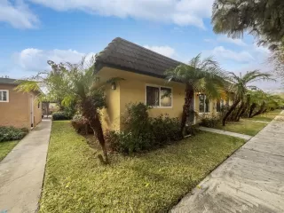 More Details about MLS # 240001878 : 1124 N BROADWAY UNIT F