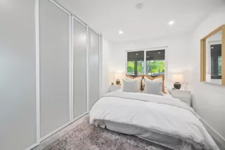 Photo #5: 240001919 Listing