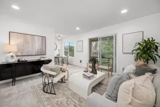 Photo #6: 240001919 Listing