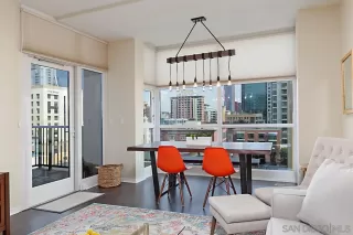 Photo #1: 240001953 Listing 