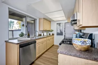 Photo #6: 240001989 Listing