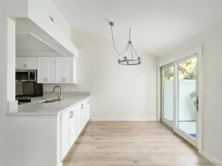 Photo #5: 240001994 Listing 