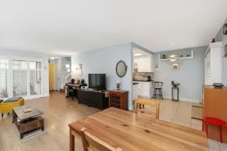 Photo #1: 240002003 Listing