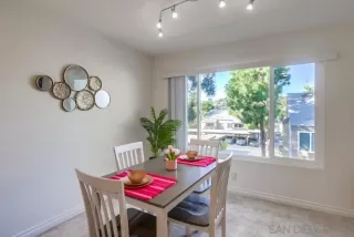 Photo #4: 240002020 Listing