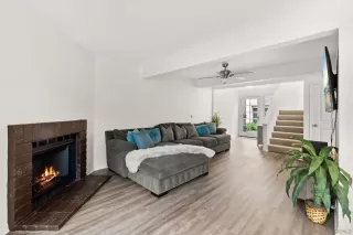 Photo #6: 240002022 Listing