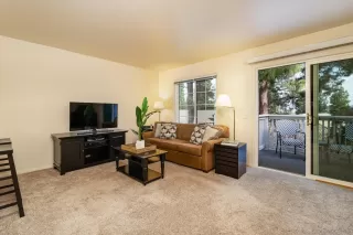 Photo #2: 240002041 Listing