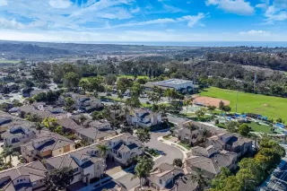 Photo #1: 240002066 Listing 