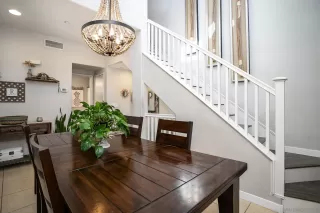 Photo #2: 240002066 Listing 