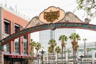 Photo #2: 240002078 Listing