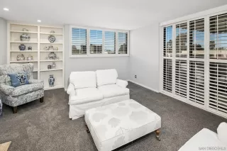 Photo #2: 240002089 Listing