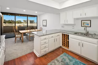 Photo #5: 240002089 Listing