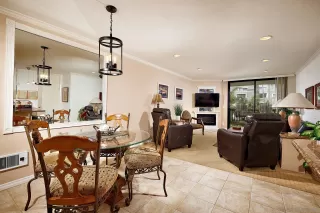 Photo #2: 240002186 Listing 