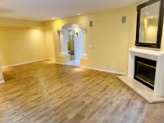 Photo #2: 240002223 Listing 