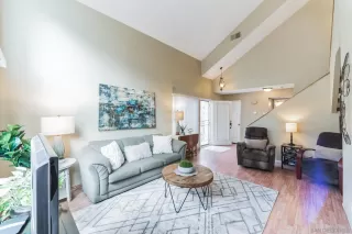 Photo #5: 240002230 Listing