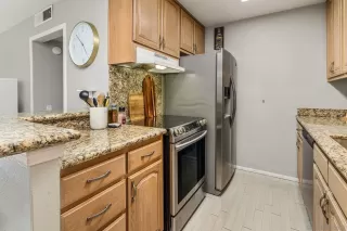 Photo #6: 240002234 Listing