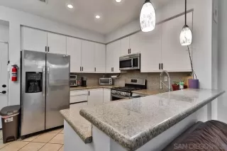 Photo #5: 240002242 Listing 