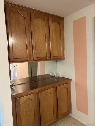 Photo #5: 240002256 Listing